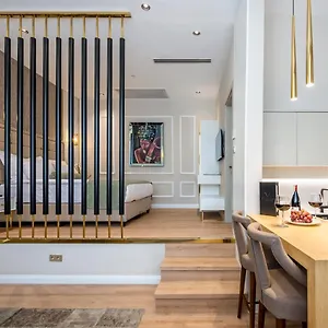 4* Hotel Veyron &