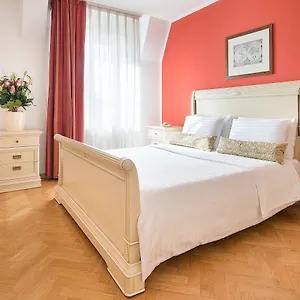 Апарт-отель Hotel Suite Home Prague
